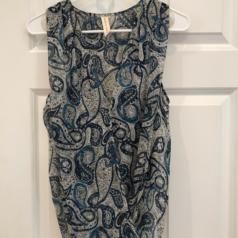 Halter-like tank Maggie Ward